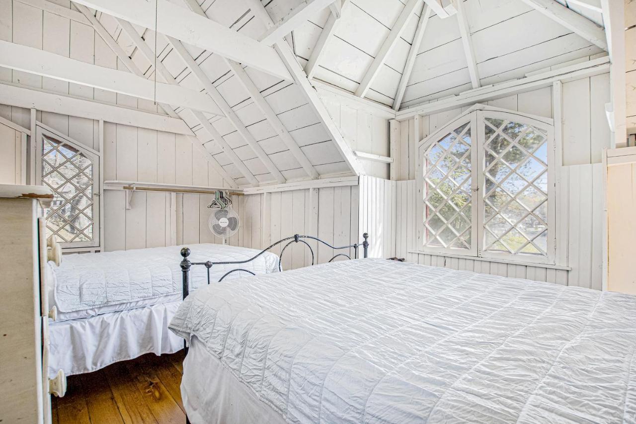 Anna'S Cottage Saugatuck Zewnętrze zdjęcie